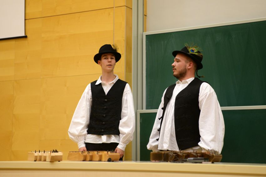 Döntő megnyitó_19